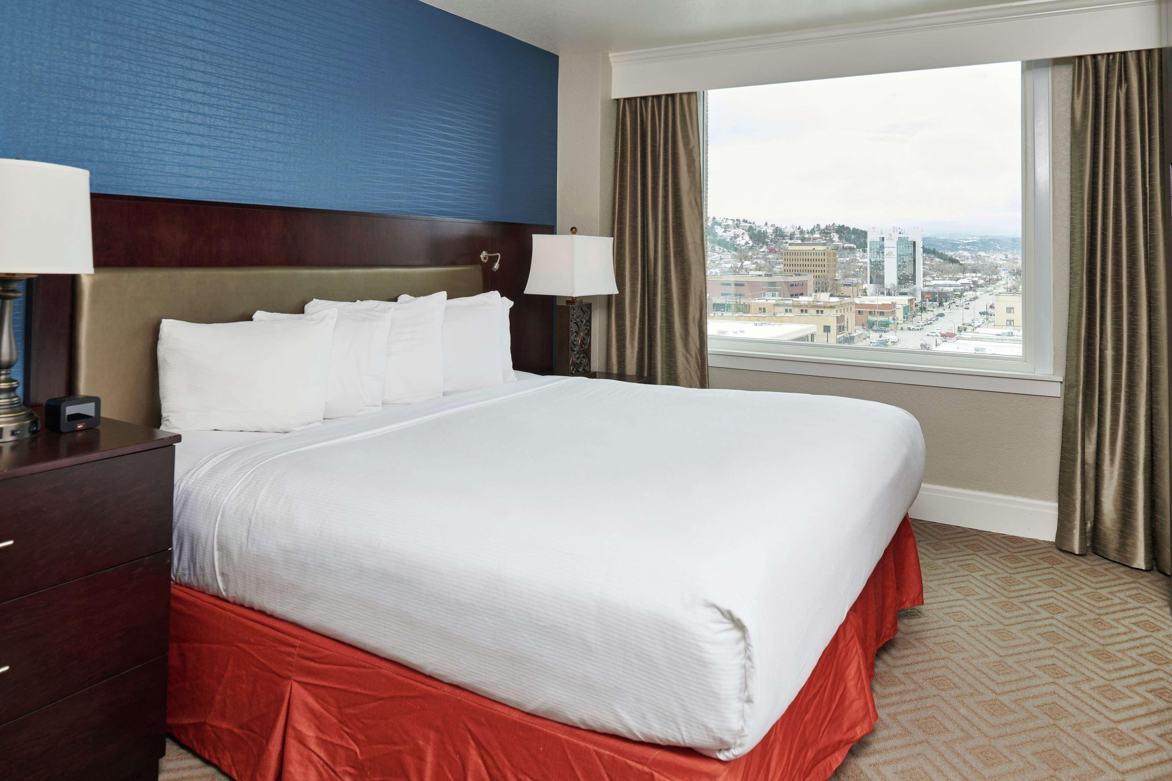 Hotel Alex Johnson Rapid City, Curio Collection By Hilton Exterior foto
