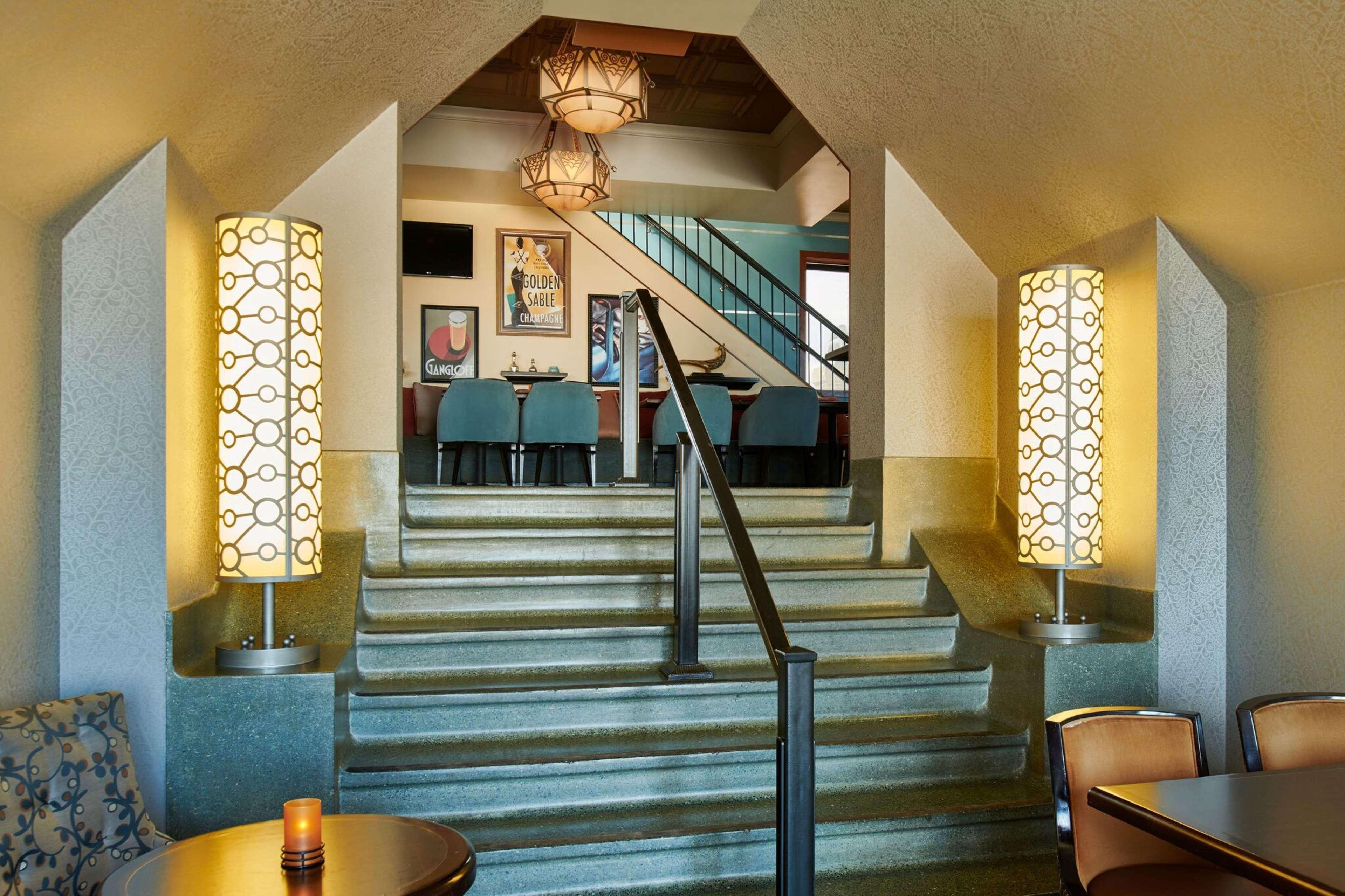 Hotel Alex Johnson Rapid City, Curio Collection By Hilton Exterior foto